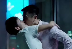 激情戏视频,揭秘热门激情戏视频幕后故事